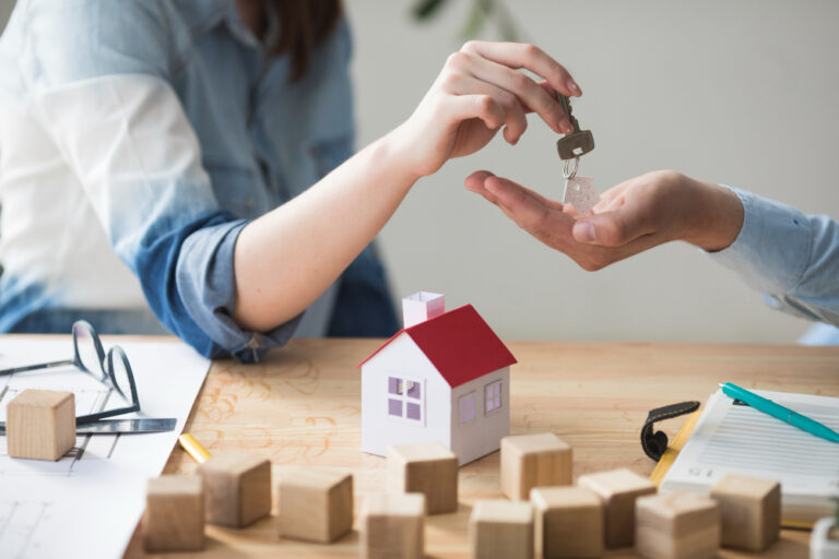 Comment valoriser un bien immobilier avant de le vendre